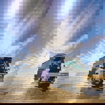 Fullers Bay of Islands | Northland, New Zealand | Bus driving on Ninety Mile Beach